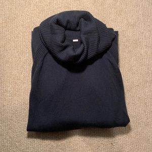 Lululemon Navy Knit Sweater with Pocket